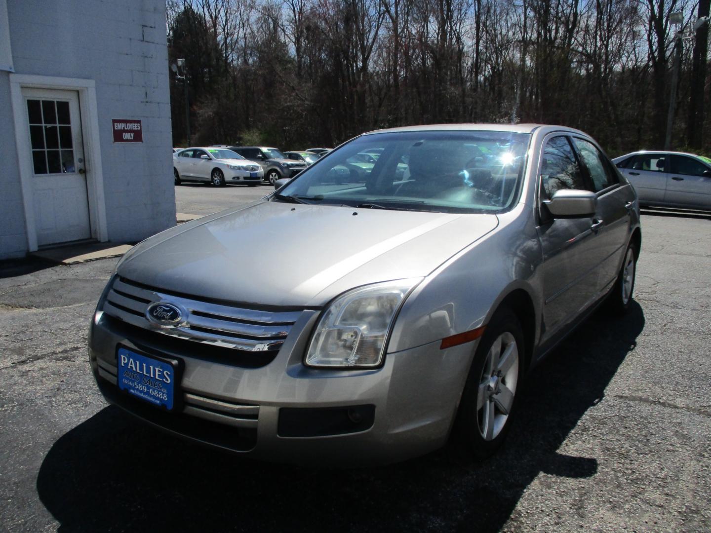 2009 SILVER Ford Fusion I4 SE (3FAHP07Z19R) with an 2.3L L4 DOHC 16V engine, AUTOMATIC transmission, located at 540a Delsea Drive, Sewell, NJ, 08080, (856) 589-6888, 39.752560, -75.111206 - Photo#0